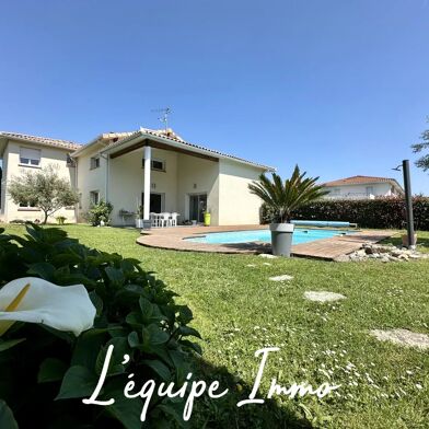 Maison 7 pièces 649000 €