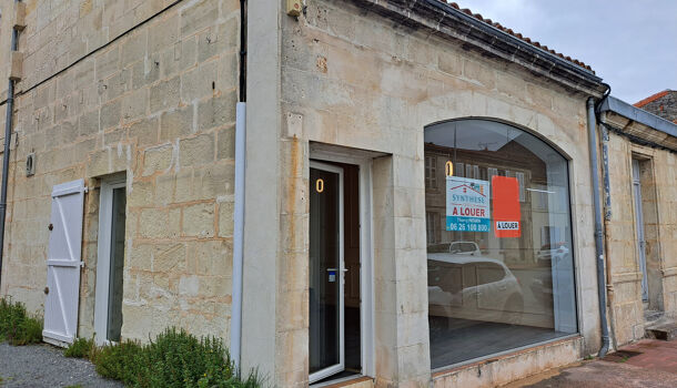 Local commercial 2 pièces  à louer Rochefort 17300