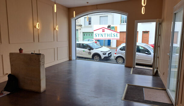 Local commercial 2 pièces  à louer Rochefort 17300