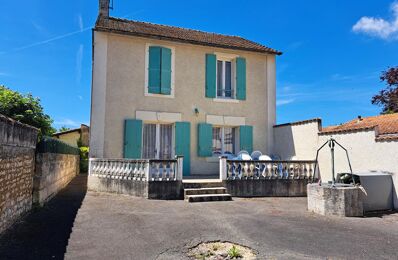 vente maison 213 170 € à proximité de Angeac-Charente (16120)