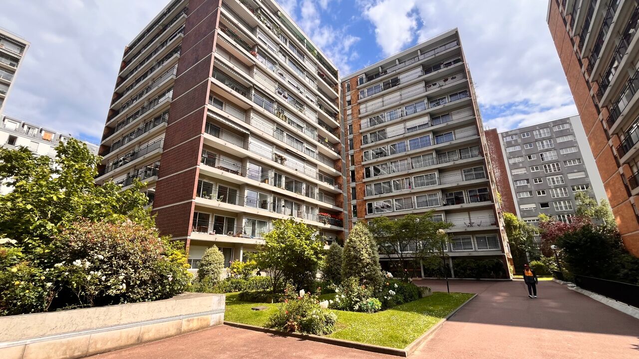 appartement 3 pièces 76 m2 à vendre à Paris 11 (75011)