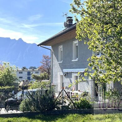 Maison 10 pièces 649000 €