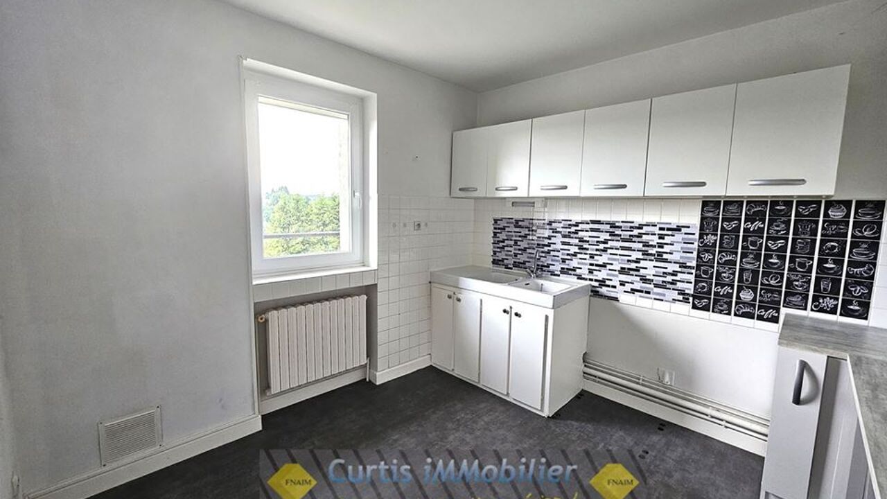 appartement 2 pièces 36 m2 à louer à Saint-Just-Malmont (43240)