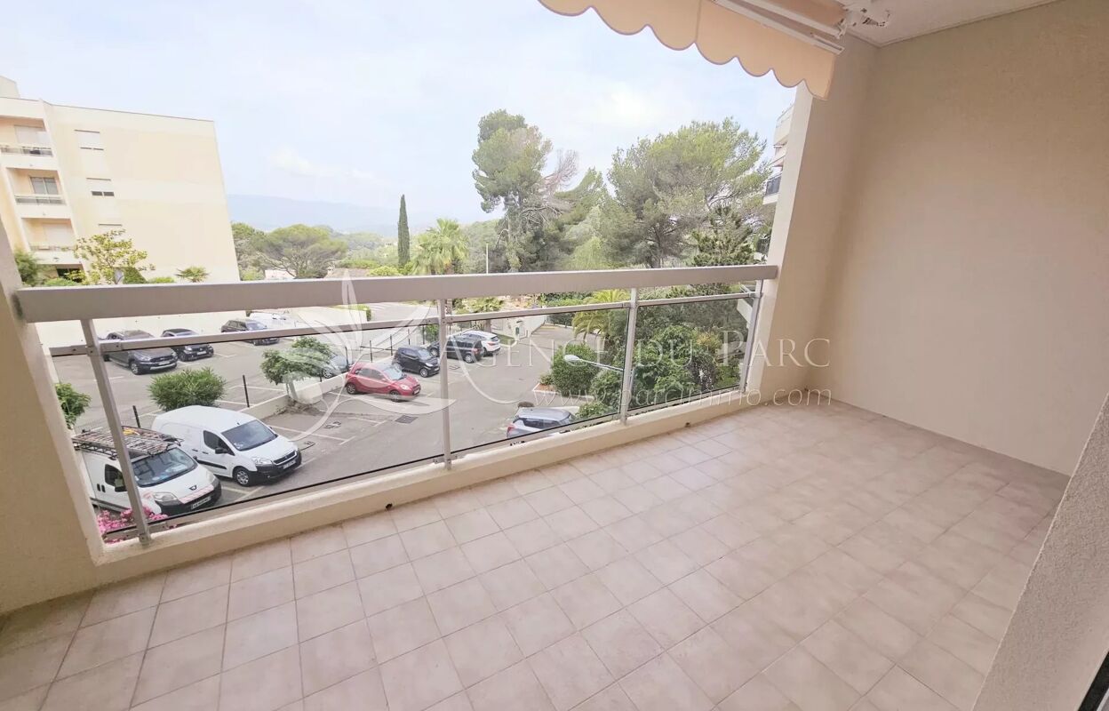 appartement 1 pièces 33 m2 à vendre à Le Cannet (06110)