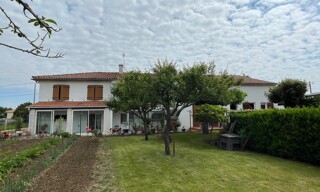 Maison 7 Pièces 121 m² à vendre à Brizambourg (17770)