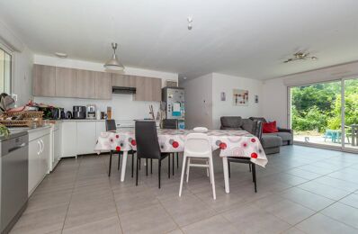 maison 4 pièces 88 m2 à Sermérieu (38510)