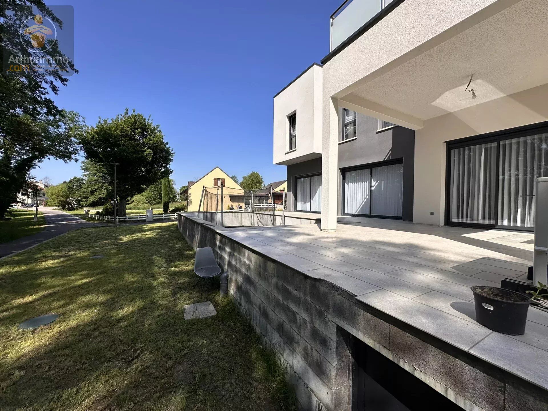 Maison 6 pièces 165 m² · à Ogy-Montoy-Flanville · 165 m² · 535 000 €
