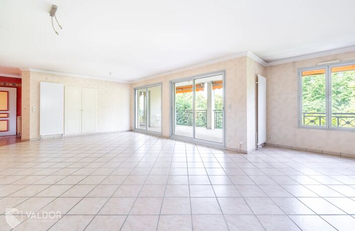 Bien vendu : Appartement 122 m² Villefranche-sur-Saône (69400) — photo 3