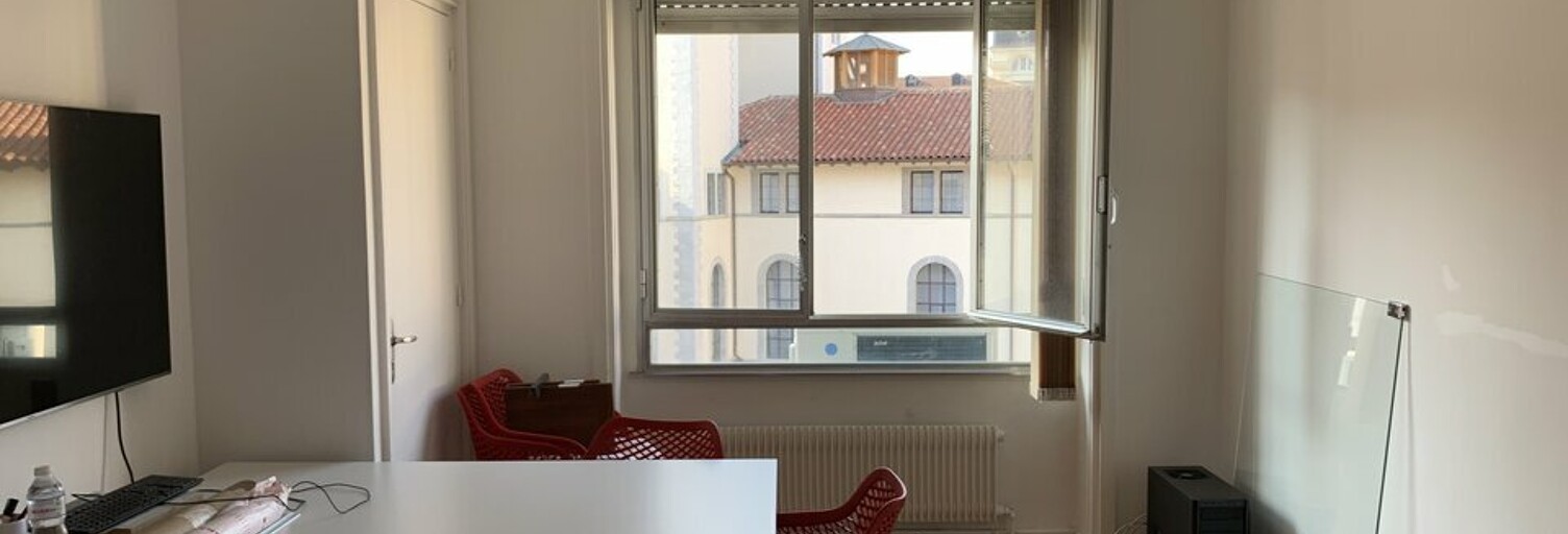 Bureau  85 m² à louer à Lyon 2 (69002)