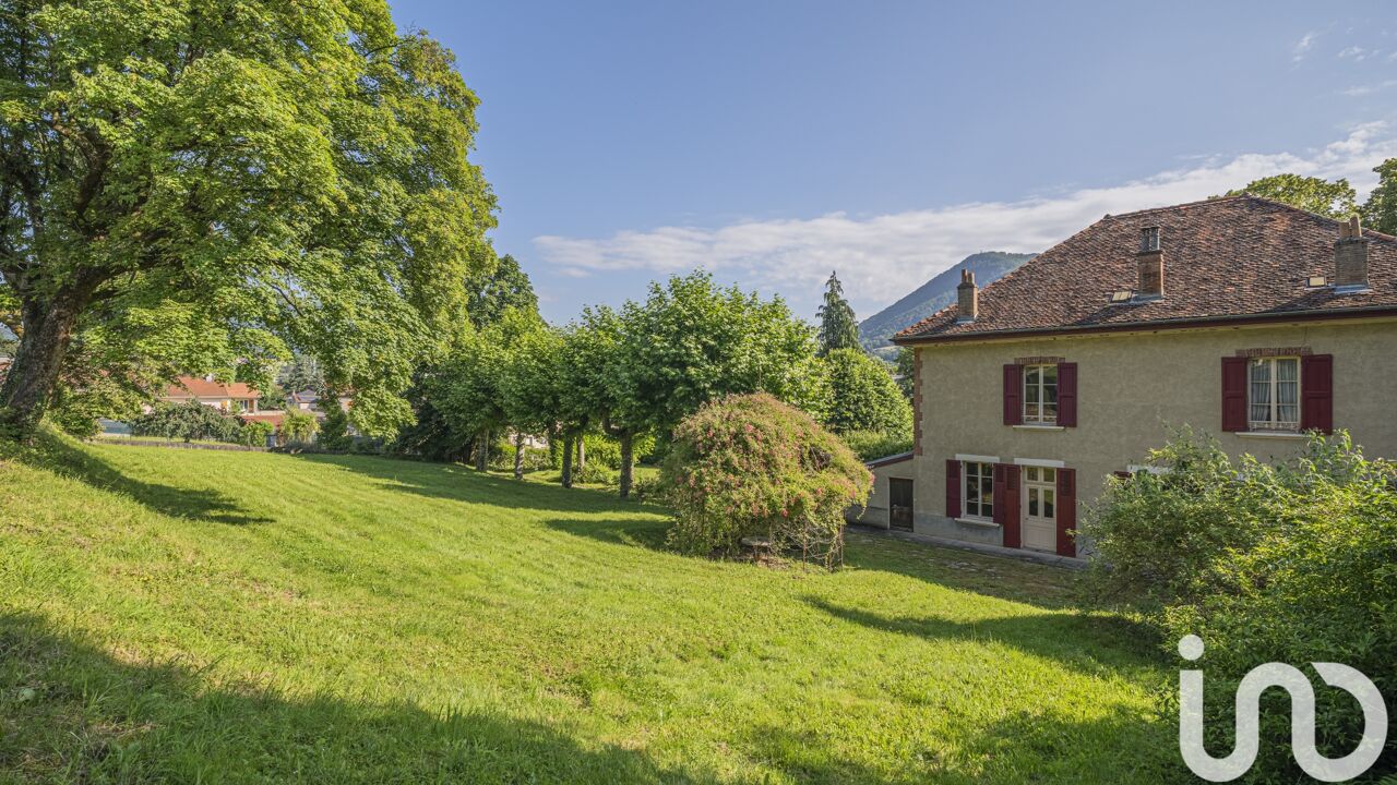 maison 12 pièces 298 m2 à vendre à Voiron (38500)