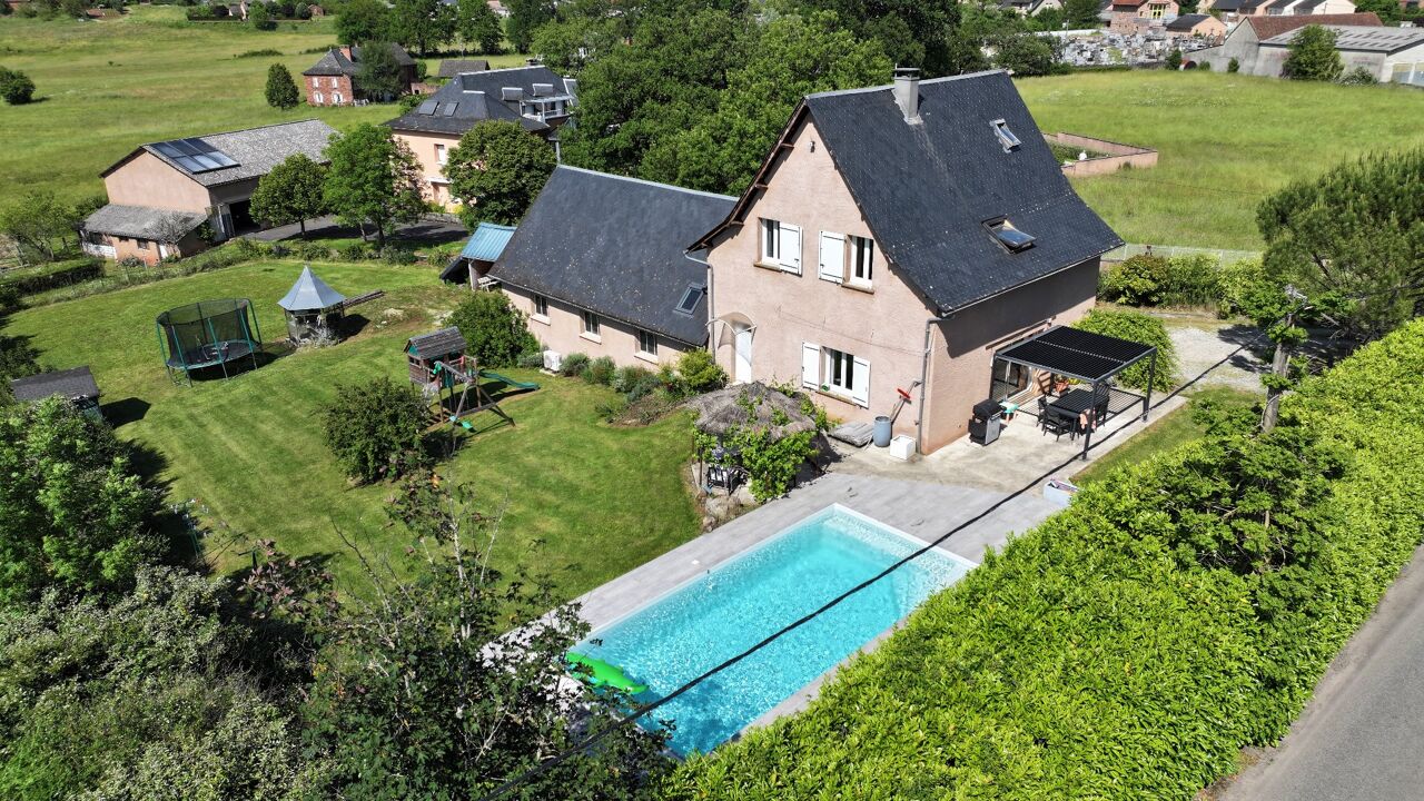 maison 5 pièces 140 m2 à vendre à Saint-Christophe-Vallon (12330)