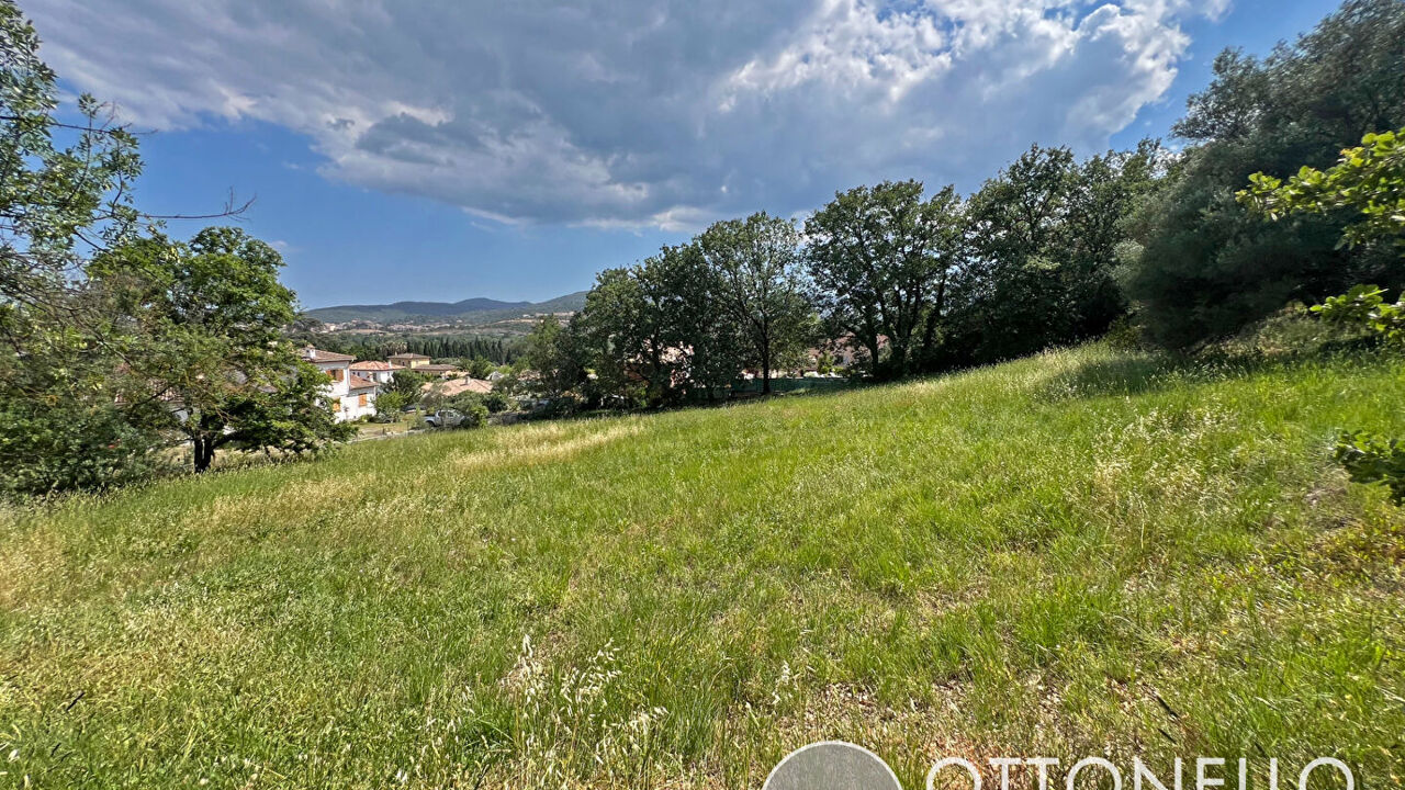 terrain  pièces 744 m2 à vendre à Roquebrune-sur-Argens (83520)