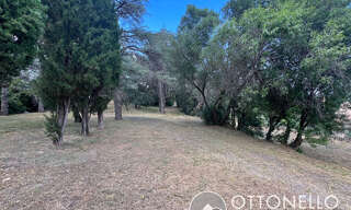 Terrain  960 m² à vendre à Roquebrune-sur-Argens (83520)