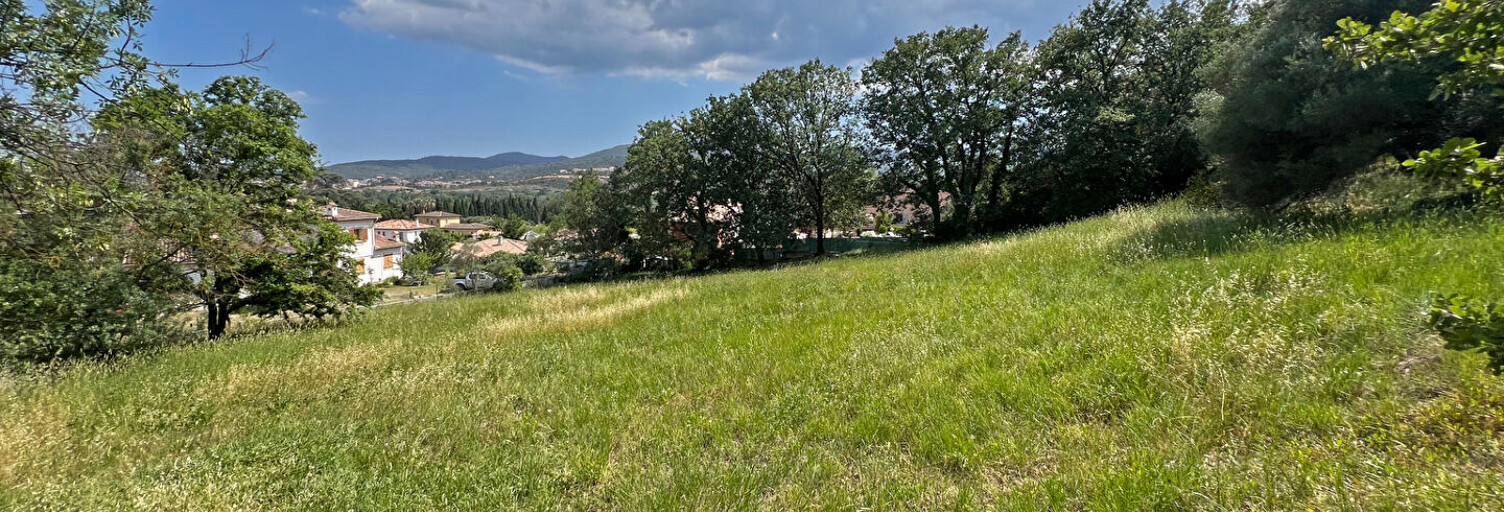 Terrain  821 m² à vendre à Roquebrune-sur-Argens (83520)