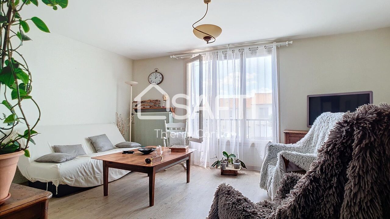 maison 5 pièces 84 m2 à vendre à Saint-Maixent-l'École (79400)