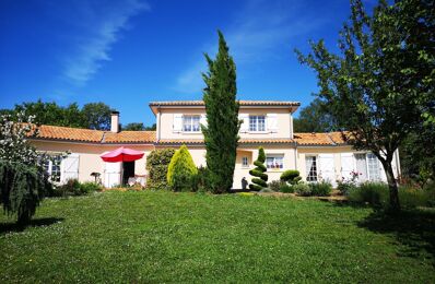 vente maison 429 550 € à proximité de Lussac-les-Châteaux (86320)
