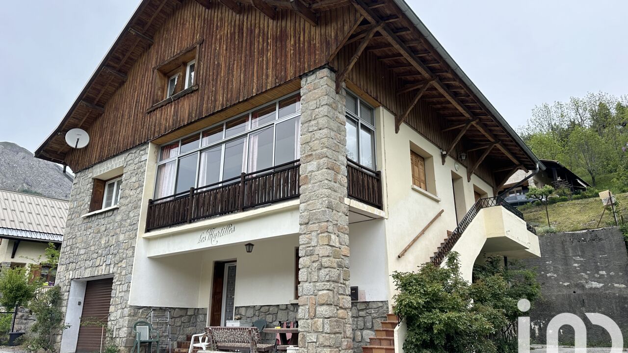 immeuble  pièces 200 m2 à vendre à Allos (04260)