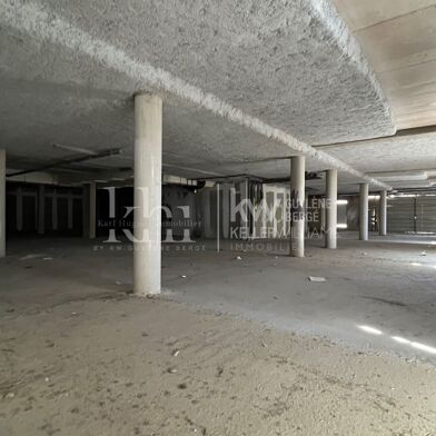 Commerce  773460 €