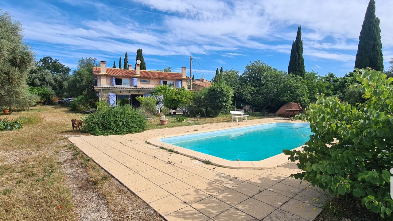 maison 6 pièces 200 m2 à vendre à Le Castellet (83330)