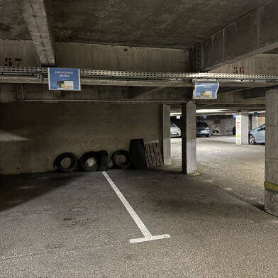 Parking 11 m²