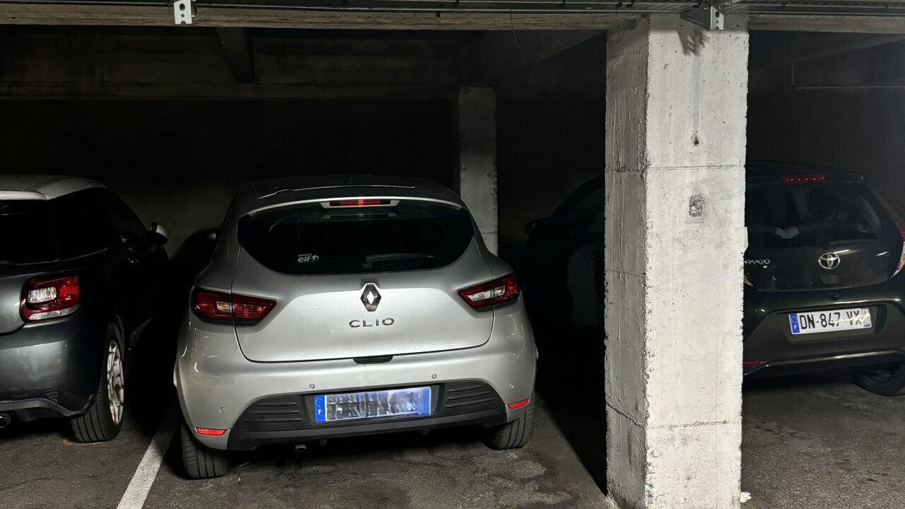 garage  pièces 11 m2 à vendre à Toulouse (31000)