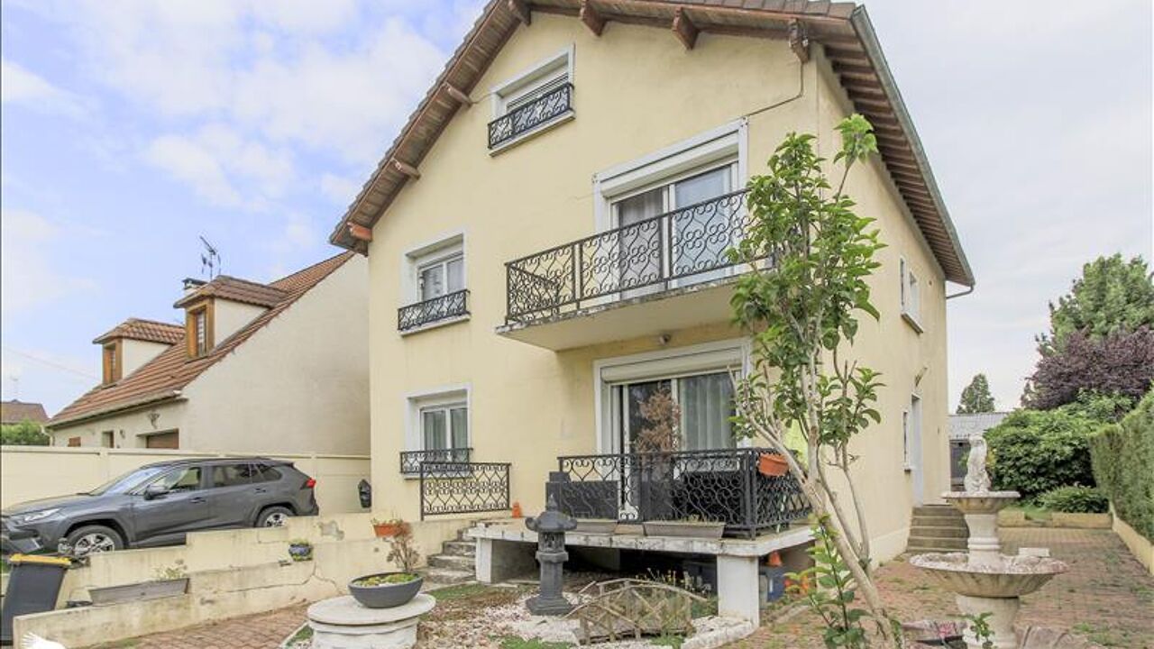 maison 9 pièces 170 m2 à vendre à Gargenville (78440)