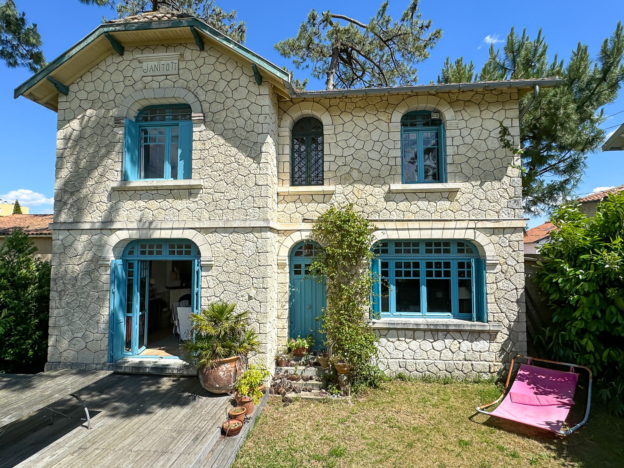 Villa / Maison  T6 à vendre Saint-Palais-sur-Mer 17420