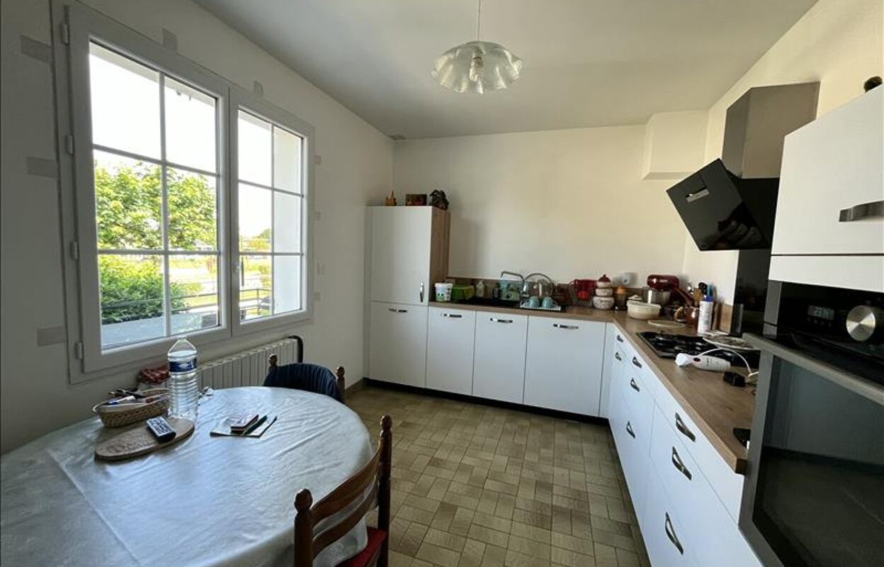 maison 5 pièces 88 m2 à vendre à Taizé-Aizie (16700)