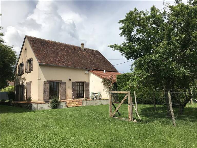 Maison de bourg de 8 pièces principales — photo 1