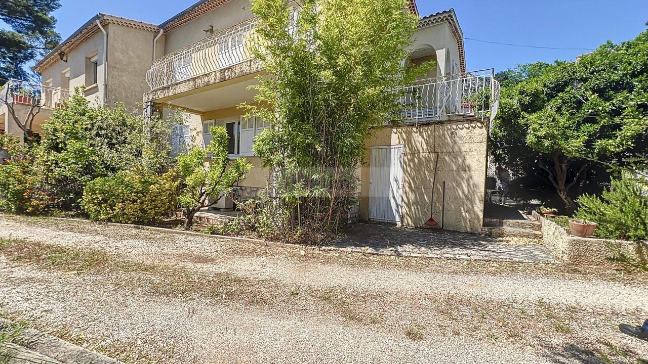 maison 6 pièces 170 m2 à vendre à Toulon (83100)