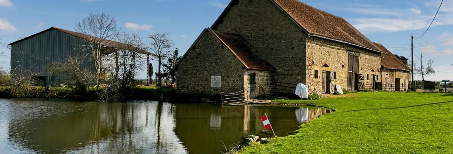 Maison 6 Pièces 178 m² à vendre à Saint-Marcel-en-Murat (03390)