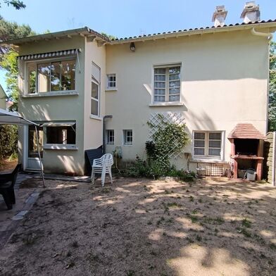 Maison 7 pièces 574200 €