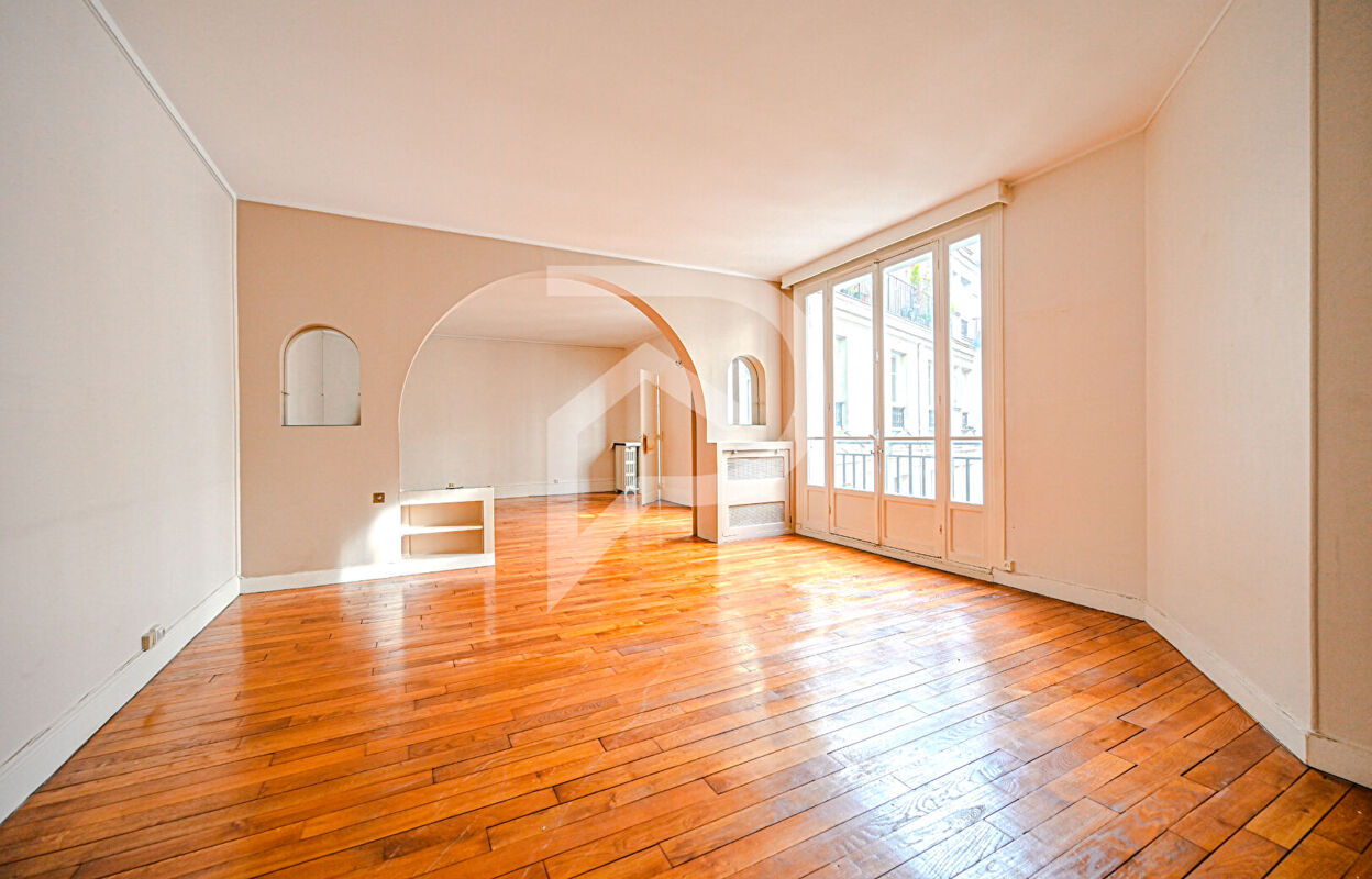 appartement 2 pièces 65 m2 à vendre à Paris 15 (75015)