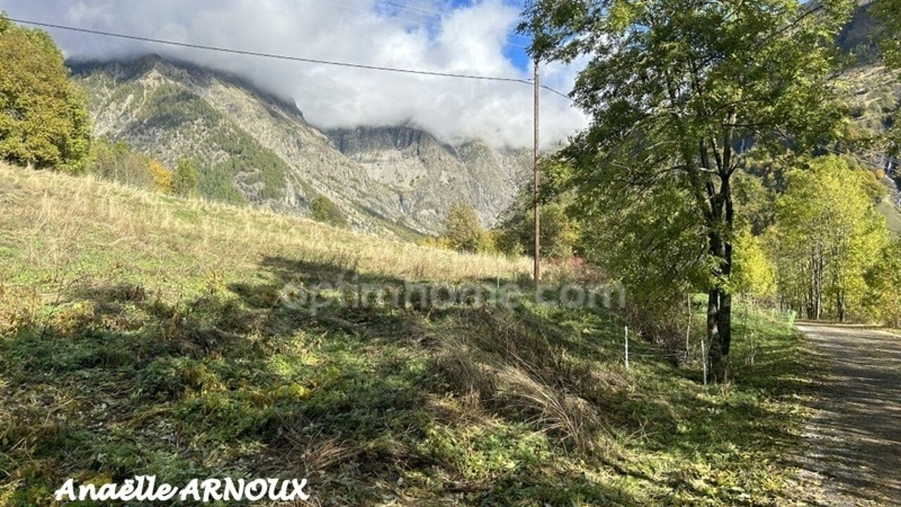 terrain  pièces 925 m2 à vendre à Champoléon (05260)