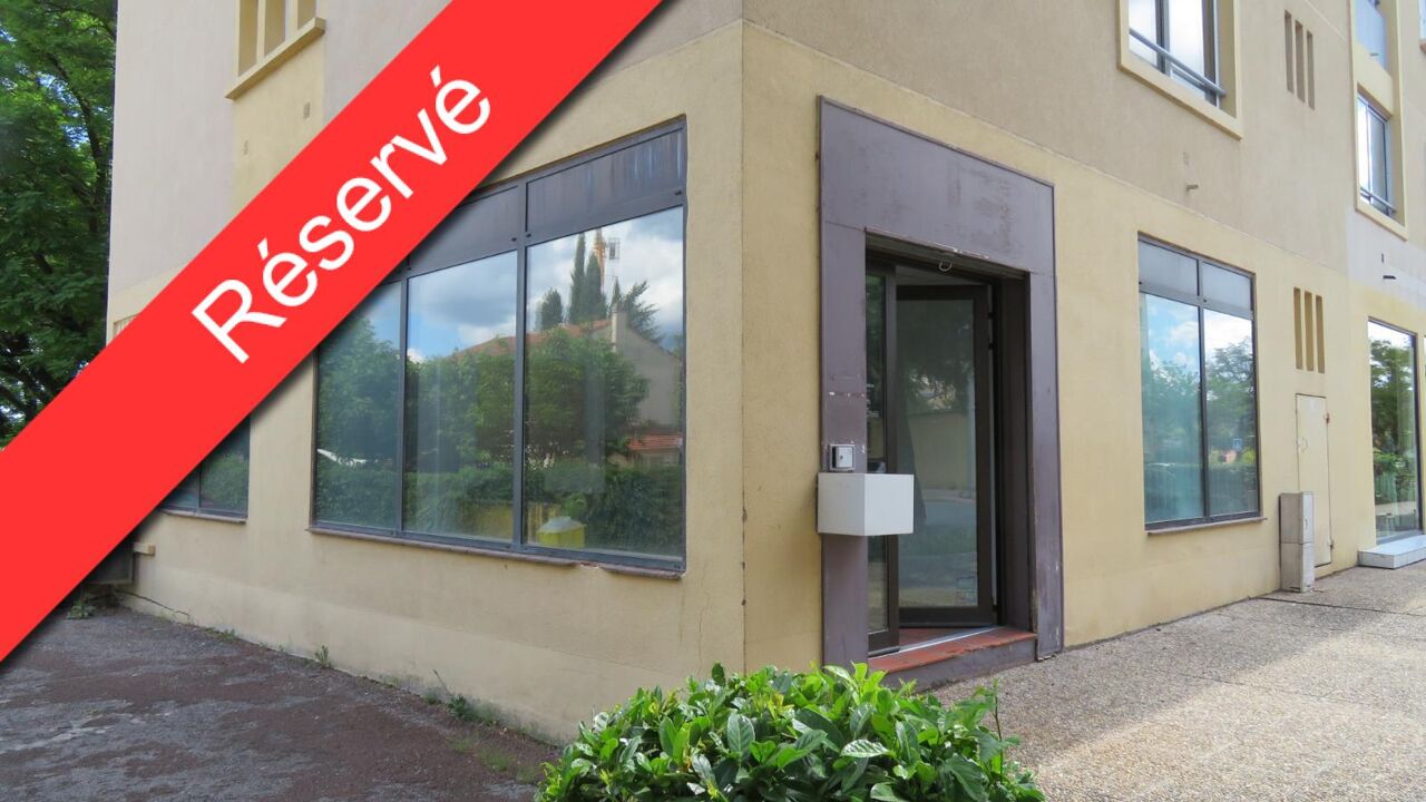 bureau 3 pièces 54 m2 à vendre à Draguignan (83300)