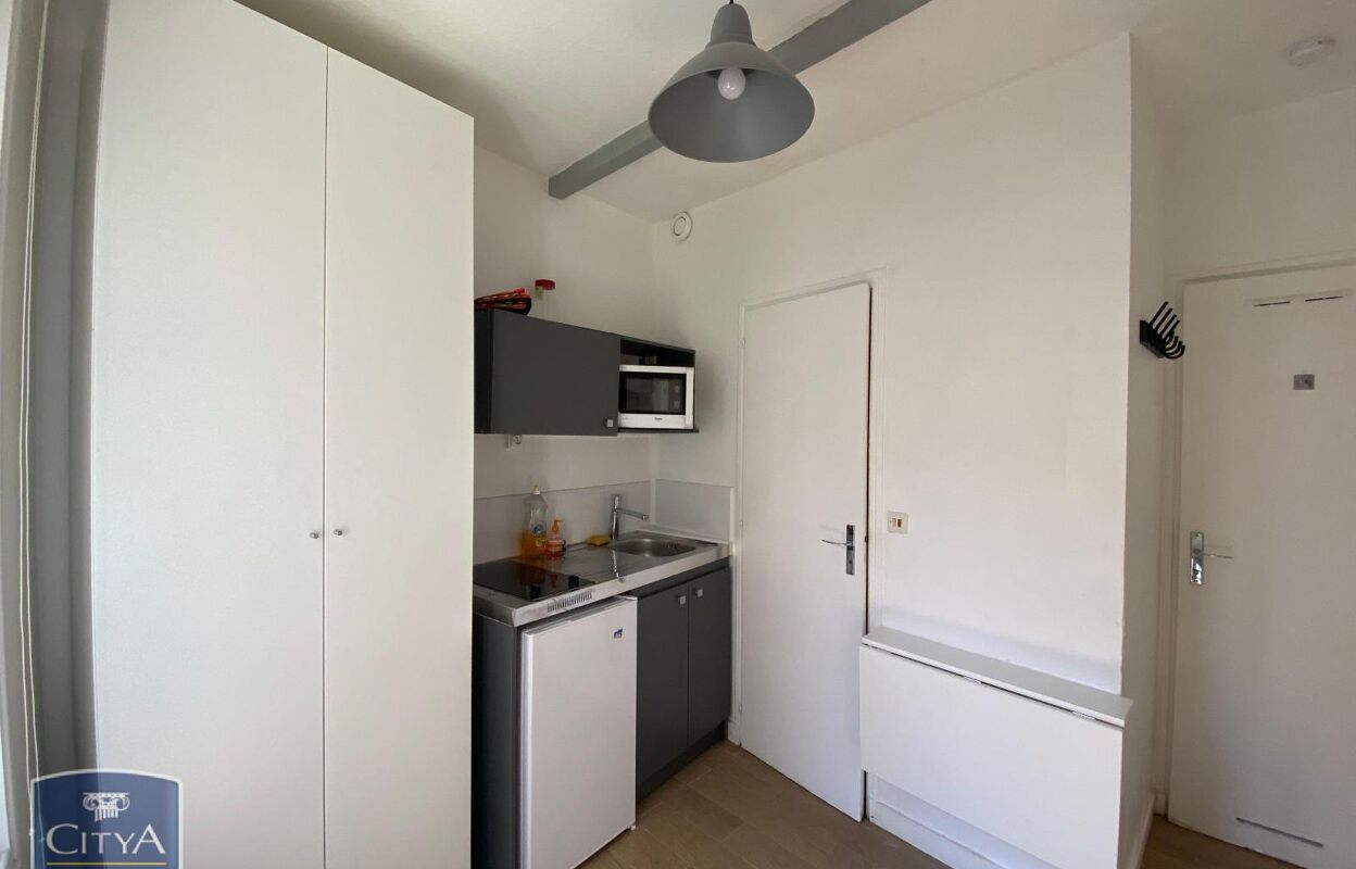 appartement 1 pièces 9 m2 à louer à Poitiers (86000)