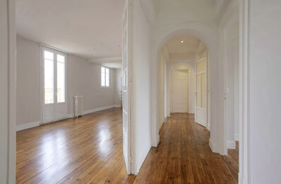 vente appartement 745 000 € à proximité de Mouguerre (64990)
