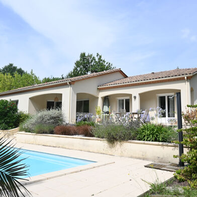 Maison 6 pièces 445000 €