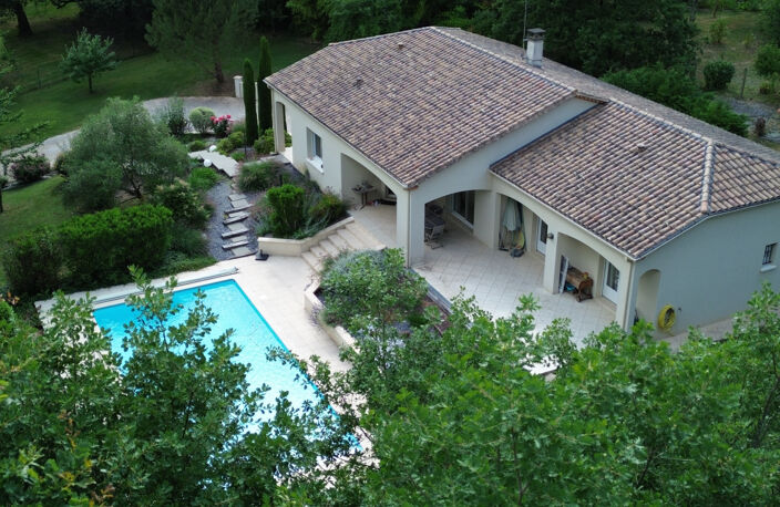 MAISON CONTEMPORAINE 1 H de Bordeaux — photo 2