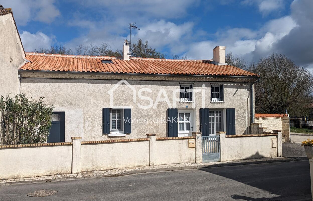 maison 7 pièces 125 m2 à vendre à Saint-Julien-de-l'Escap (17400)