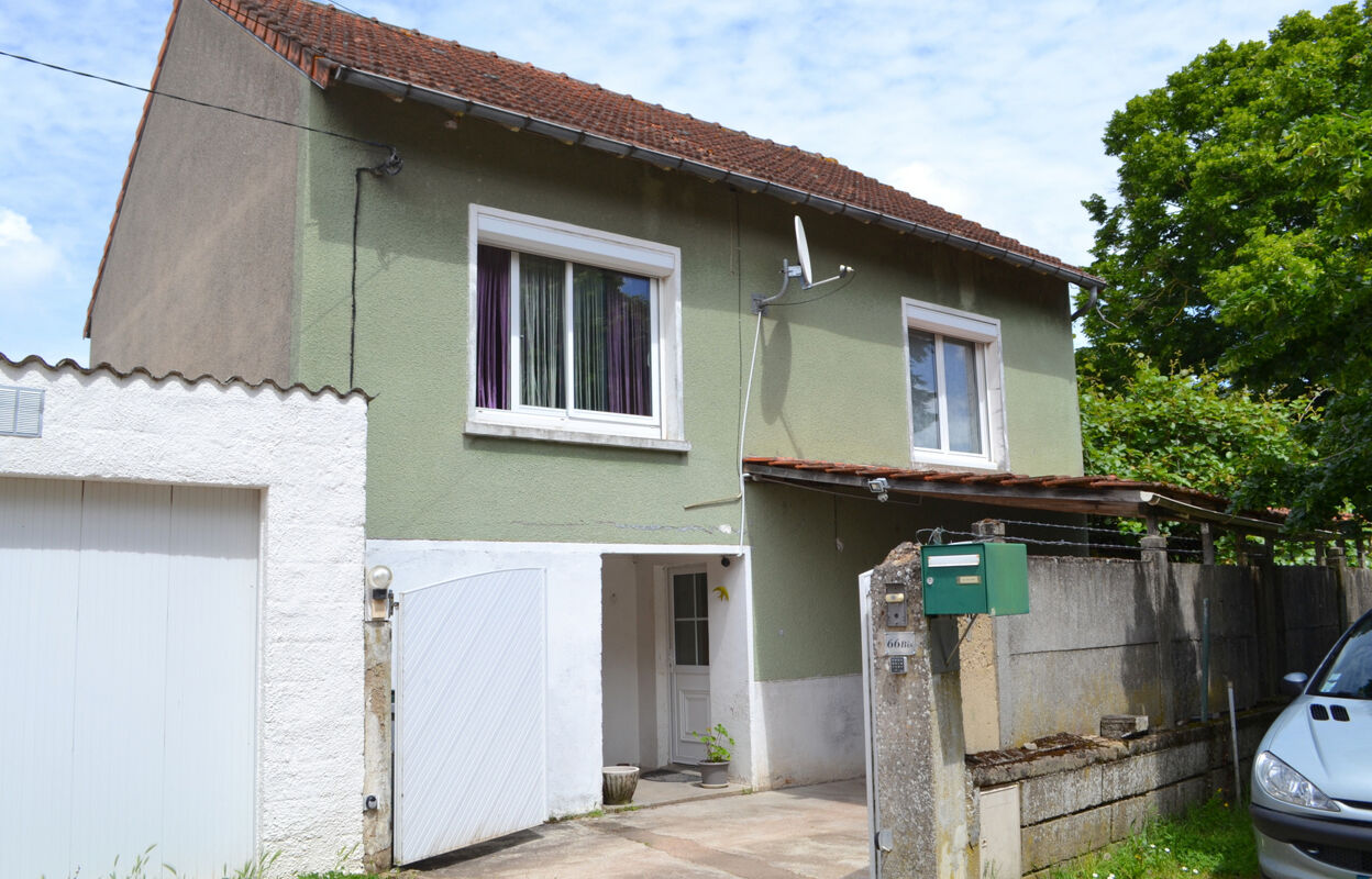 maison 4 pièces 102 m2 à vendre à Châtellerault (86100)