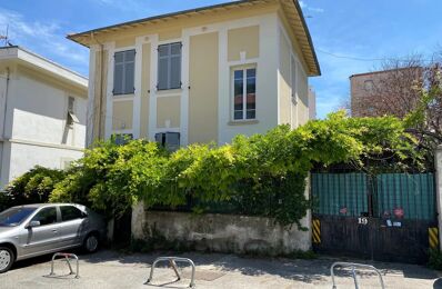 location appartement 750 € CC /mois à proximité de Antibes (06600)