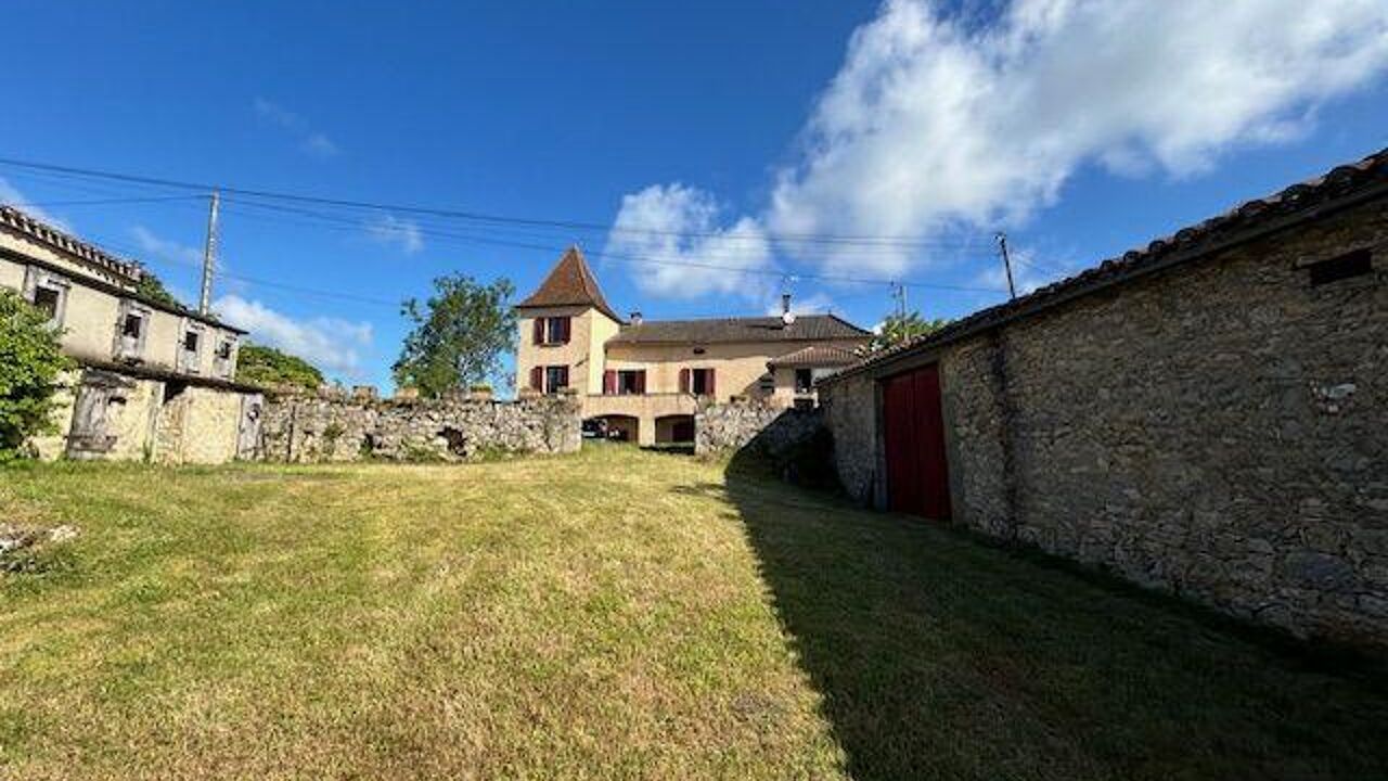 maison 7 pièces 190 m2 à vendre à Saint-Vincent-Rive-d'Olt (46140)