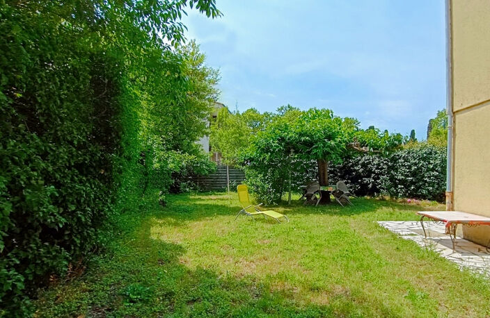 Confortable maison à deux pas de la place aux herbes — photo 4