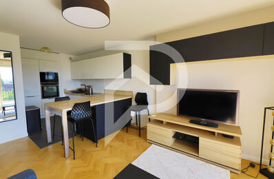 location appartement 1 450 € CC /mois à proximité de Seine-Saint-Denis (93)