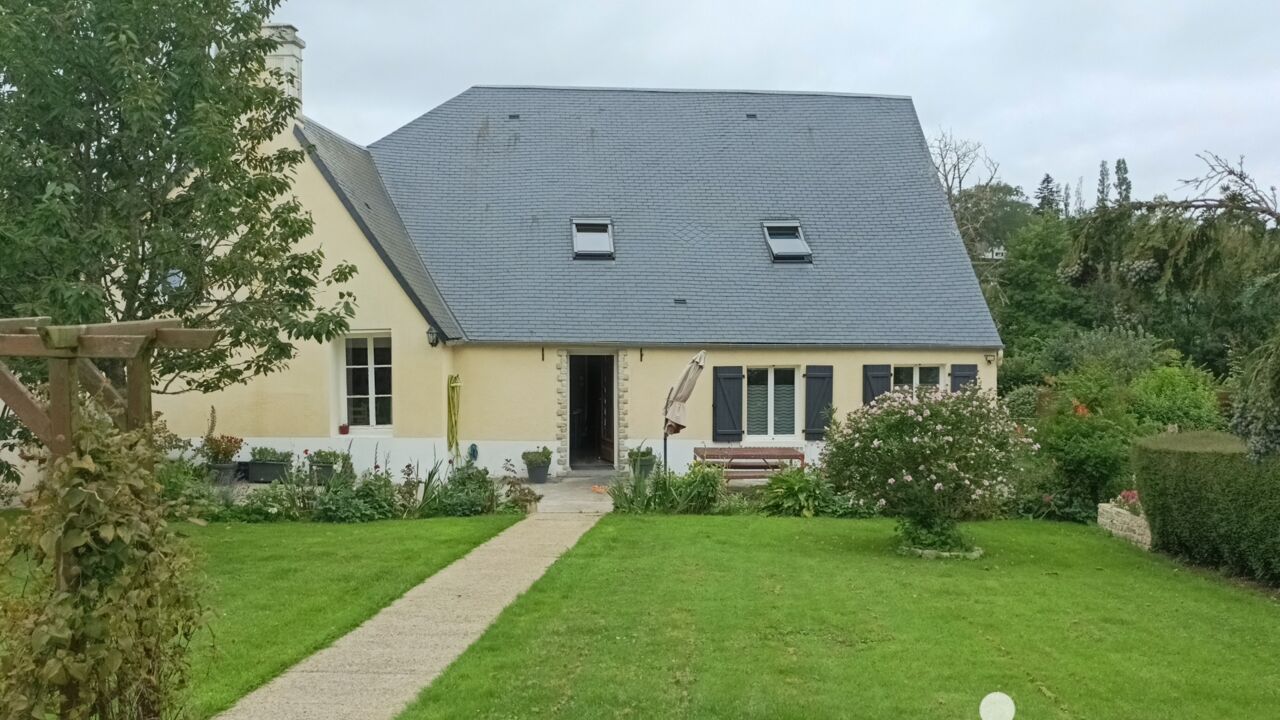 maison 9 pièces 222 m2 à vendre à Bernesq (14710)