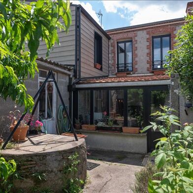 Maison 3 pièces 275600 €