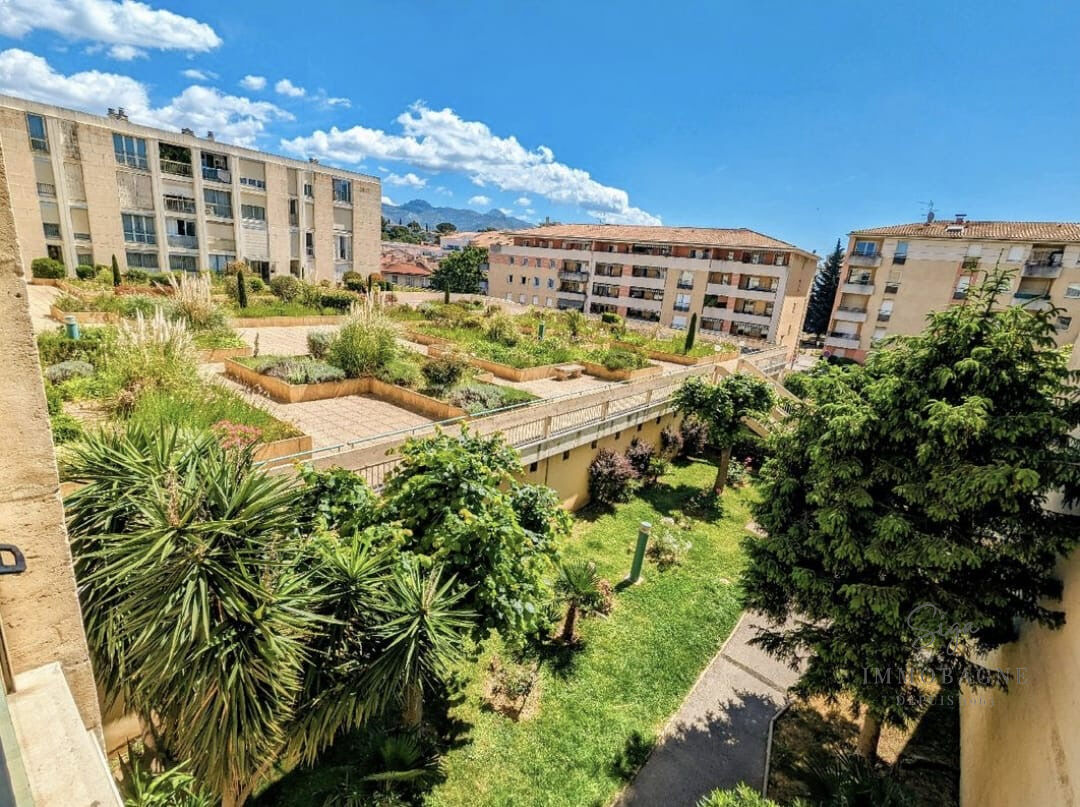 Aubagne Appartement 4 pièces 85 m²