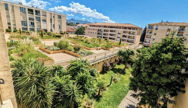 Appartement 4 pièces  à vendre Aubagne 13400