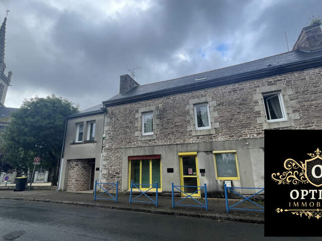 LOCAL PROFESSIONNEL- COMMERCIAL ( ancien cabinet dentaire) — photo du bien
